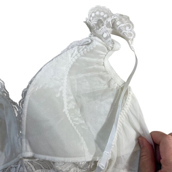 Closet Closing Sale! Vtg Olga white nightgown satin full length v neck lace uppe - Picture 4 of 8